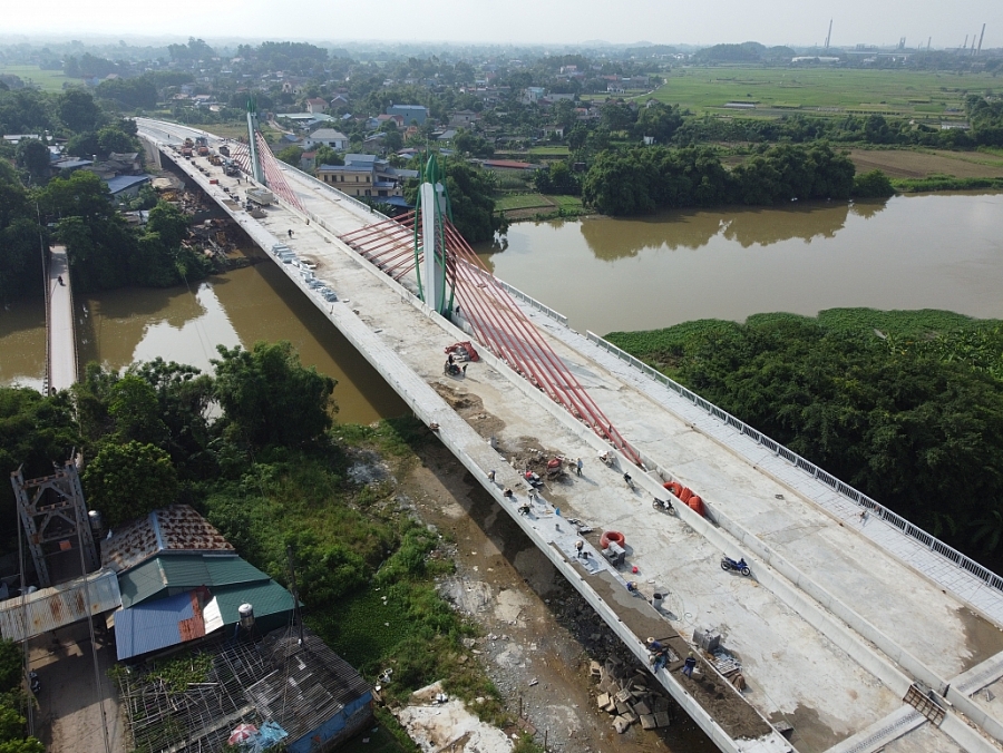 [Photo] TP Thái Nguyên: Phấn đấu thông xe cầu Huống Thượng trong tháng 9/2023