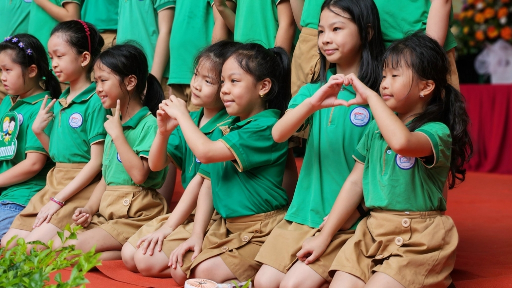 [Photo] Cảm xúc ngày khai trường