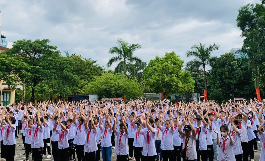 [Photo] Cảm xúc ngày khai trường