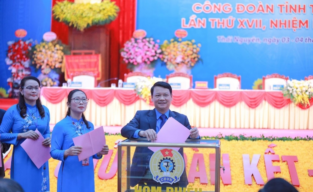 [Photo] Đại hội đại biểu Công đoàn tỉnh Thái Nguyên lần thứ XVII, nhiệm kỳ 2023-2028