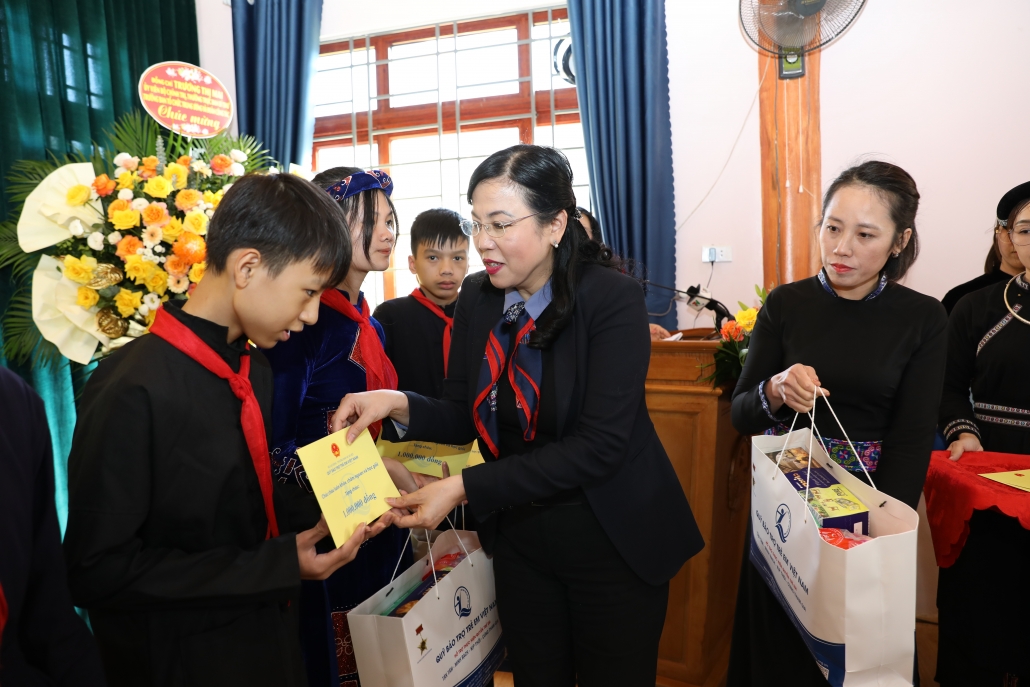 [Photo] Sôi nổi Ngày hội Đại đoàn kết xóm Mỏ Gà, xã Phú Thượng, huyện Võ Nhai