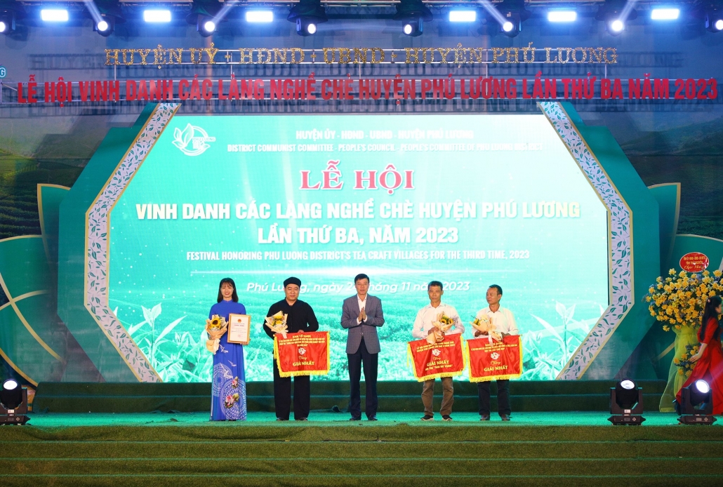 [Photo] Vinh danh các làng nghề chè huyện Phú Lương lần thứ ba