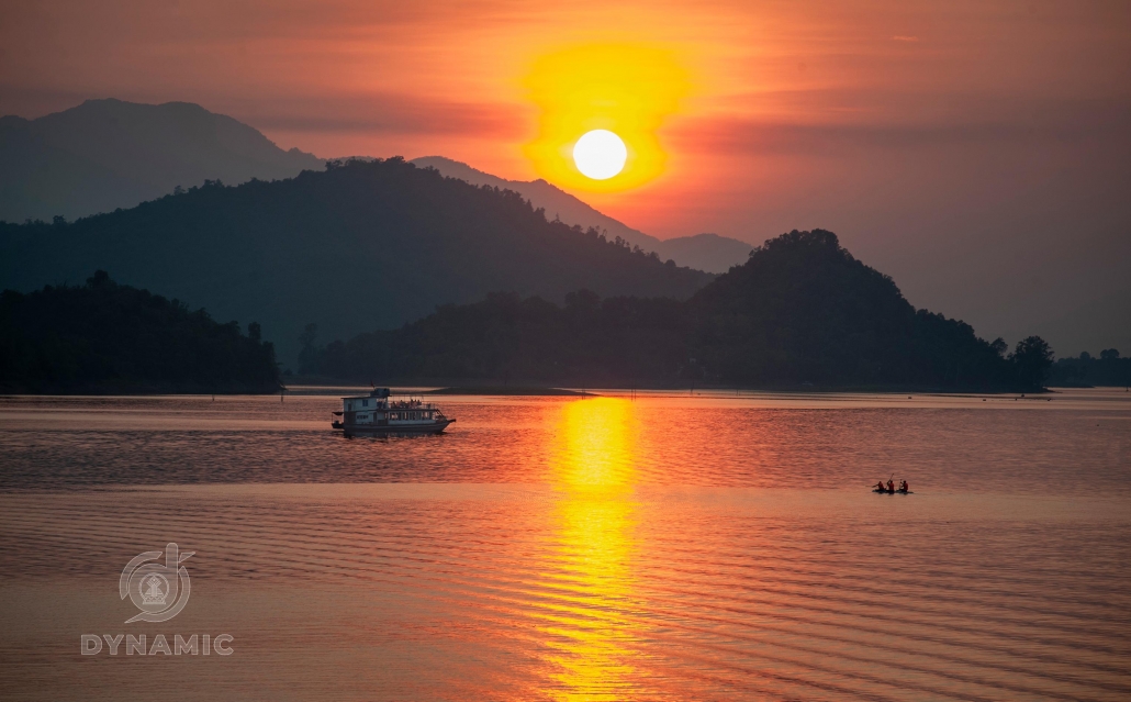 The beauty of a lake on the mountain