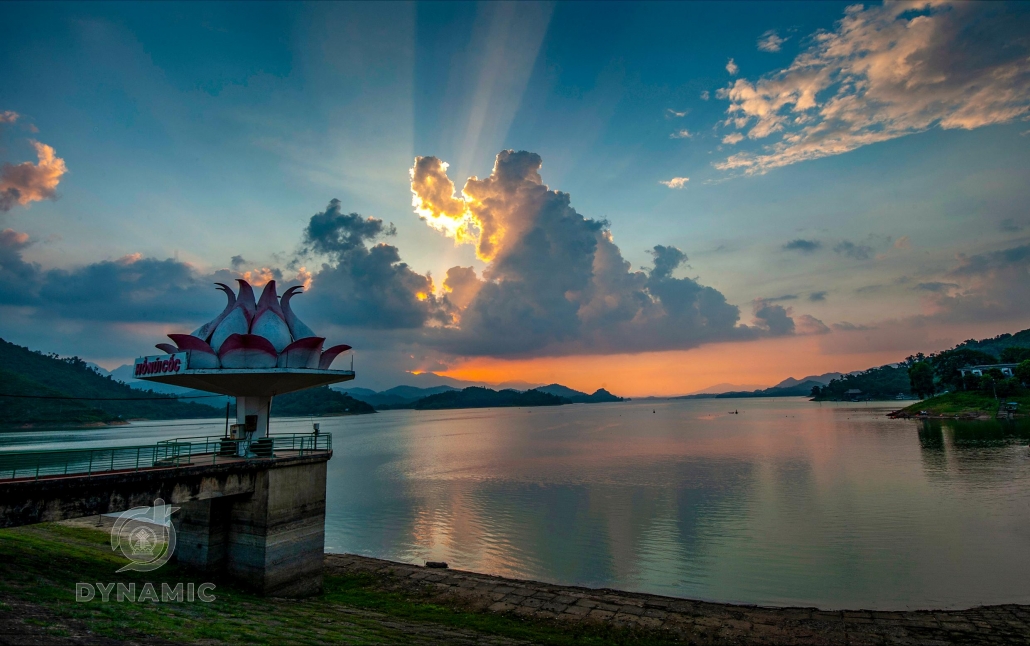 The beauty of a lake on the mountain