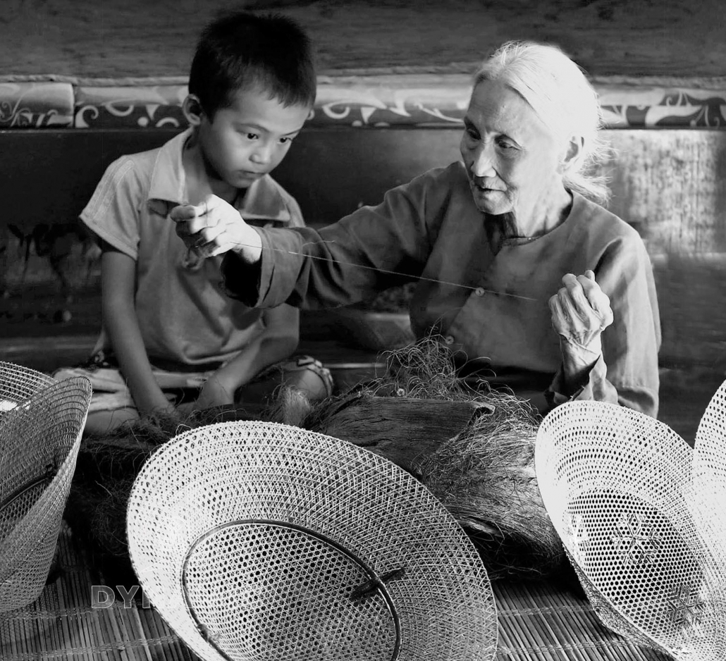 Tay hat - Cultural identity of the Tay Dinh Hoa people