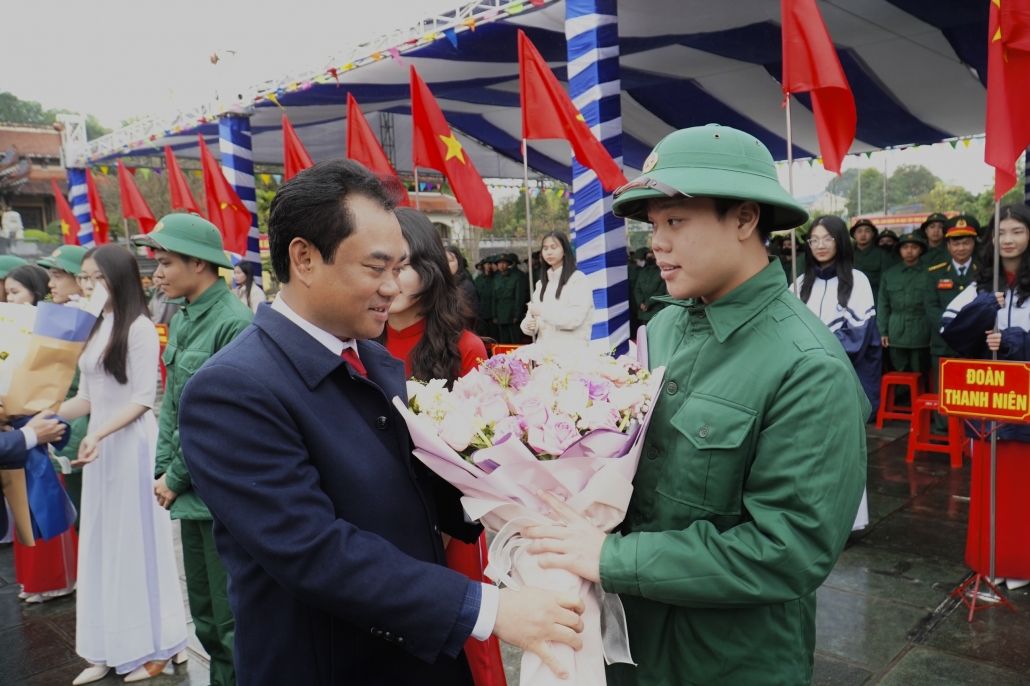 [Photo]Thái Nguyên: Không khí náo nức lễ giao nhận quân tại Phổ Yên, Sông Công, Phú Bình