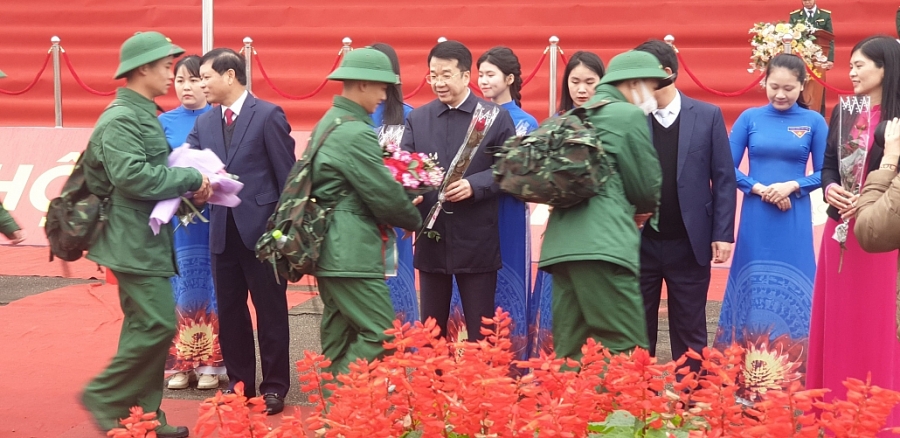 [Photo]Thái Nguyên: Không khí náo nức lễ giao nhận quân tại Phổ Yên, Sông Công, Phú Bình