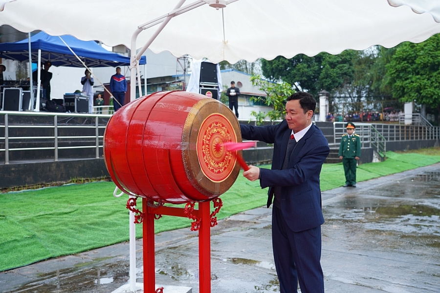 [Photo]Thái Nguyên: Không khí náo nức lễ giao nhận quân tại Phổ Yên, Sông Công, Phú Bình