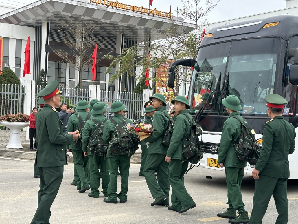 [Photo] Rộn ràng không khí giao nhận quân tại Đồng Hỷ và Võ Nhai