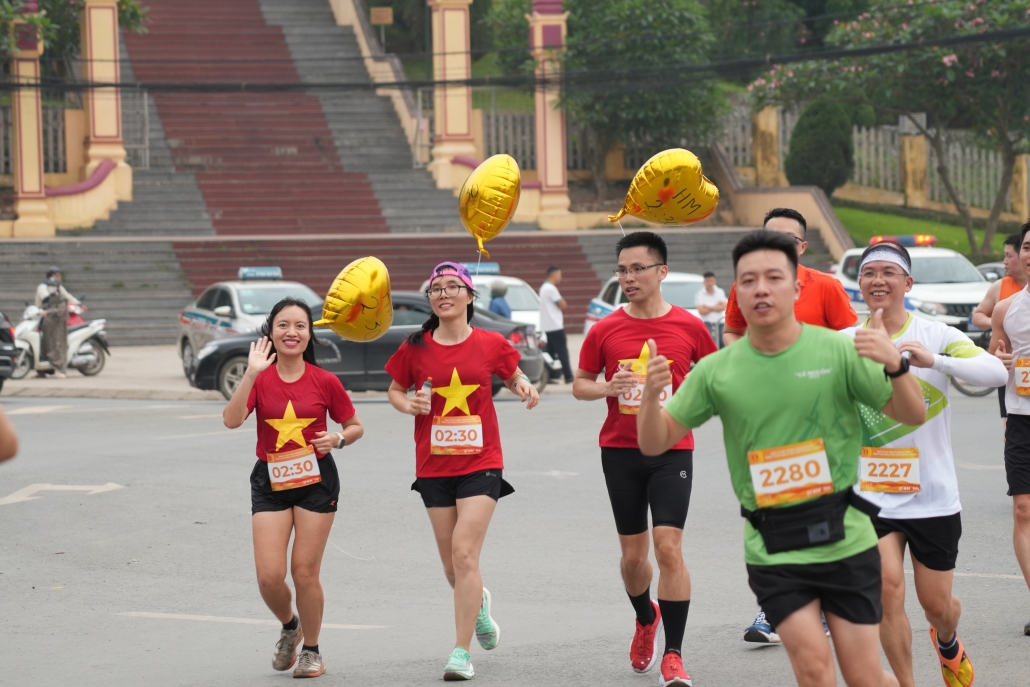 [Photo] Gần 1.800 người tham gia Giải Chạy bán Marathon tỉnh Thái Nguyên mở rộng năm 2024