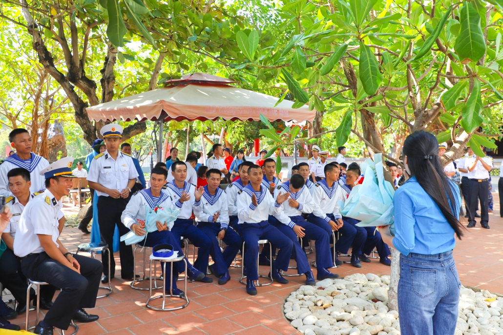 [Photo] Đảo Trường Sa Lớn   Thị trấn giữa biển khơi