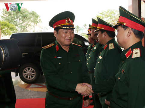 Thường vụ Quân ủy Trung ương làm việc với Quân khu 5