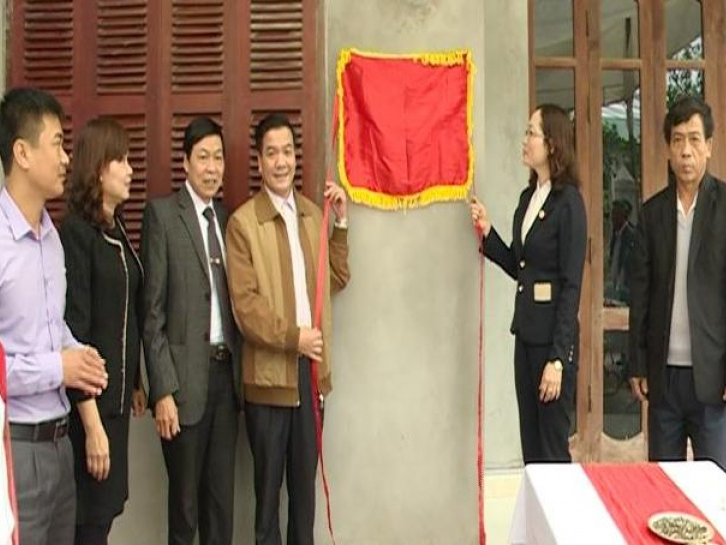 Liên đoàn Lao động tỉnh bàn giao Nhà mái ấm công đoàn