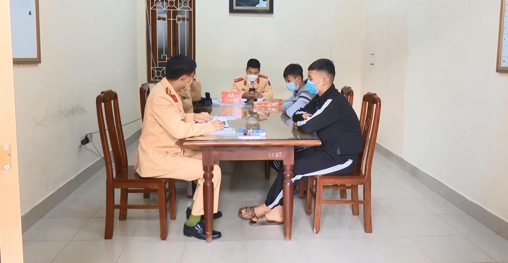 Báo động xuống cấp văn hóa giao thông ở thanh thiếu niên Báo động xuống cấp văn hóa giao thông ở thanh thiếu niên