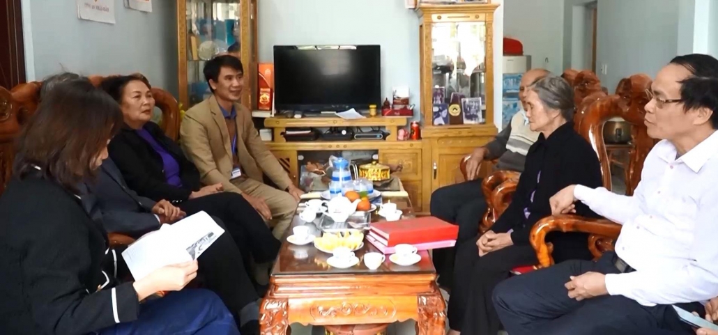 Đẩy mạnh phong trào xây dựng xã hội học tập Đẩy mạnh phong trào xây dựng xã hội học tập