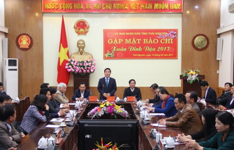 lanh dao tinh gap mat cac co quan thong tan bao chi