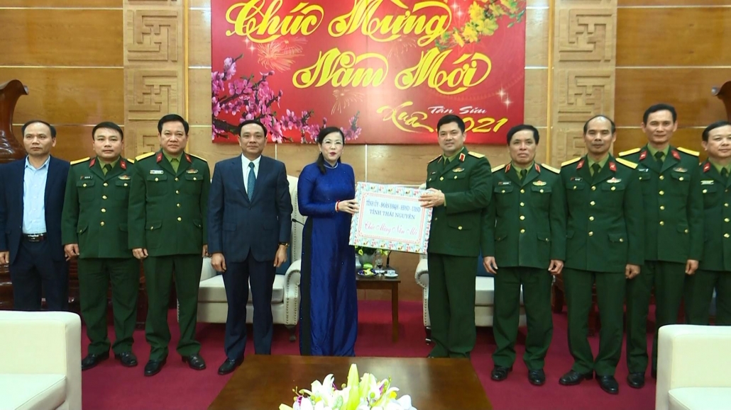 Đồng chí Bí thư Tỉnh ủy chúc Tết các cơ quan, đơn vị Đồng chí Bí thư Tỉnh ủy chúc Tết các cơ quan, đơn vị