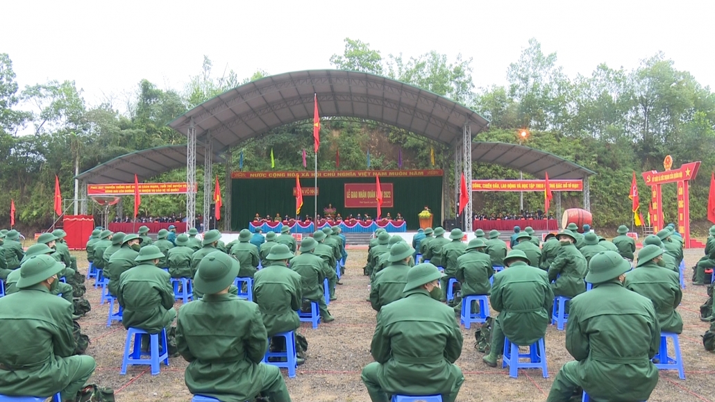 [Photo] Lễ Giao nhận quân năm 2022: Tổ chức trang trọng, nhanh gọn, bảo đảm an toàn phòng, chống dịch bệnh COVID-19