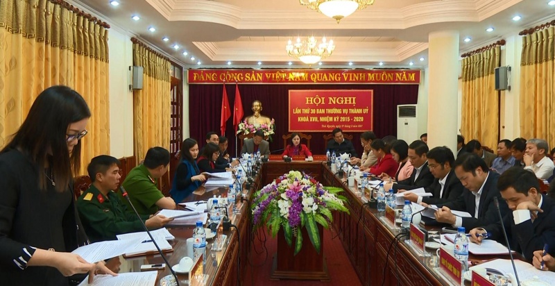 Tập trung lãnh đạo, chỉ đạo thực hiện tốt nhiệm vụ chính trị