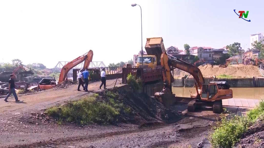 Tiếp tục xử lý dứt điểm xe quá tải Tiếp tục xử lý dứt điểm xe quá tải