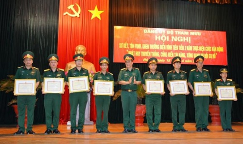 Bộ Tham mưu Tổng cục Kỹ thuật tôn vinh, khen thưởng các điển hình tiên tiến