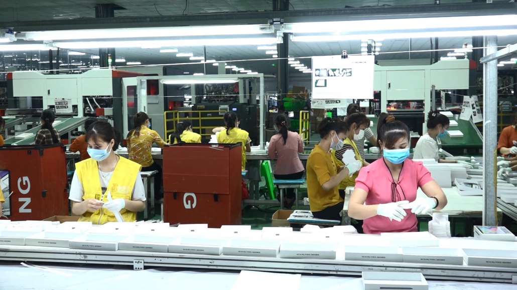 Công nghiệp – Động lực thúc đẩy tăng trưởng kinh tế Công nghiệp – Động lực thúc đẩy tăng trưởng kinh tế