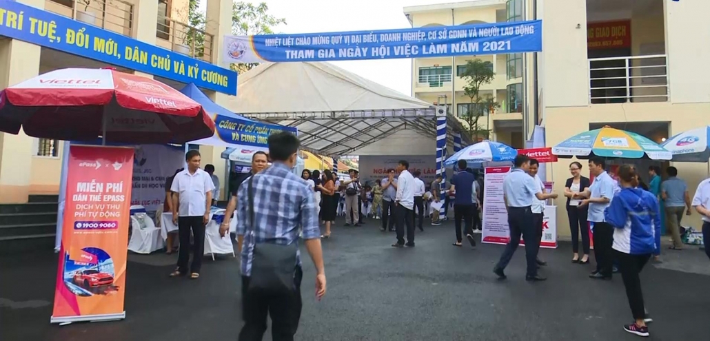 Cơ hội "kép" giữa người lao động và doanh nghiệp Cơ hội "kép" giữa người lao động và doanh nghiệp