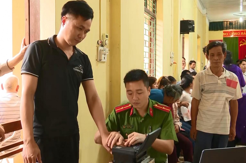 Định Hóa đẩy nhanh tiến độ cấp căn cước công dân