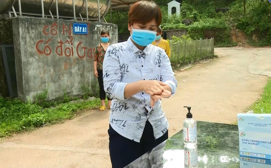 Tăng cường phòng, chống dịch COVID-19 tại các khu công nghiệp Tăng cường phòng, chống dịch COVID-19 tại các khu công nghiệp