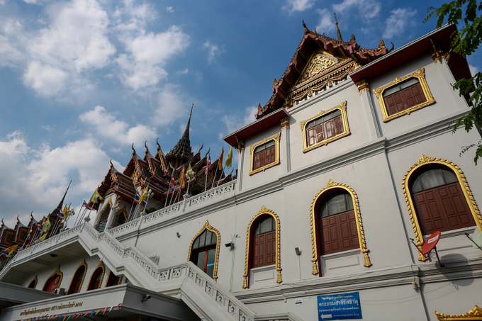 di buyt song ngam nhung ngoi chua noi tieng o bangkok