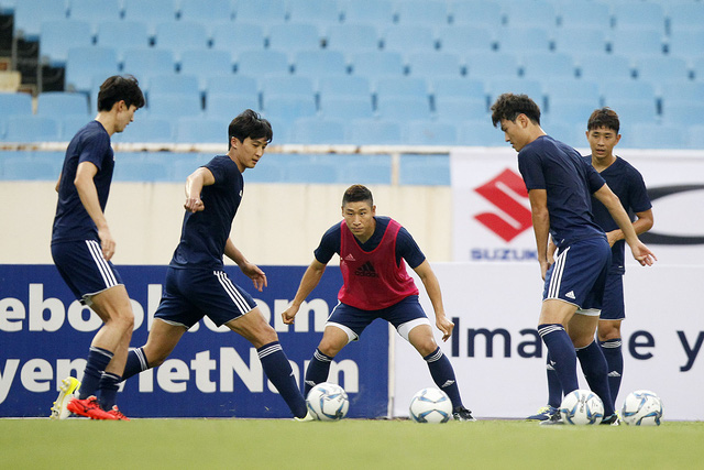 u22 viet nam ngoi sao k league thu thach truoc sea games