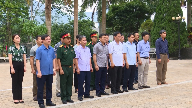 Lãnh đạo tỉnh Thái Nguyên thăm, tặng quà các thương, bệnh binh, gia đình chính sách lanh dao tinh thai nguyen tham tang qua cac thuong benh binh gia dinh chinh sach