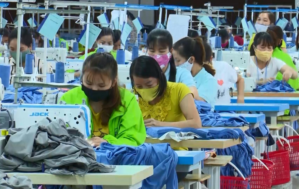 Công nghiệp Thái Nguyên tiếp tục đà tăng trưởng - đã ps cam 4.7 Công nghiệp Thái Nguyên tiếp tục đà tăng trưởng - đã ps cam 4.7