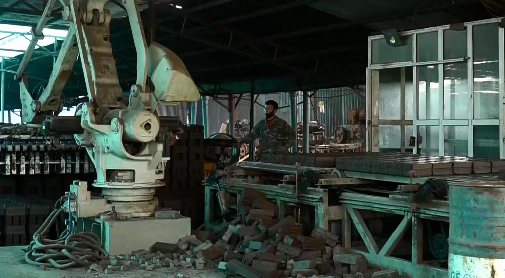 Đẩy mạnh ứng dụng công nghệ thông tin trong sản xuất - đã ps cam 22.7