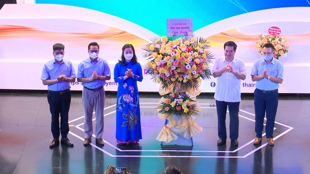 Không ngừng đổi mới, nâng cao chất lượng các loại hình báo chí trên môi trường số - đã psts 30.8 Không ngừng đổi mới, nâng cao chất lượng các loại hình báo chí trên môi trường số - đã psts 30.8