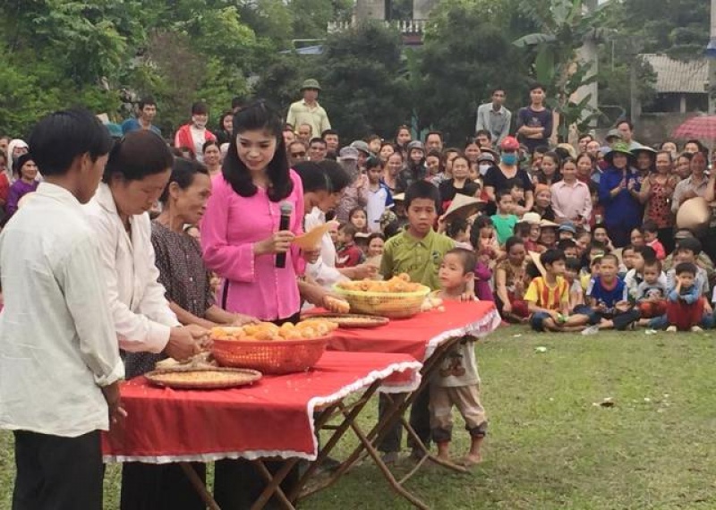 chuong trinh thap sang uoc mo cach cho hon cua cho