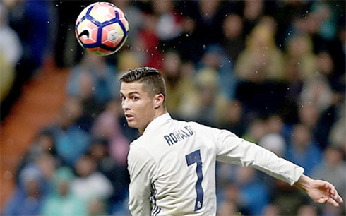 nhan dinh alaves real madrid ronaldo tinh giac