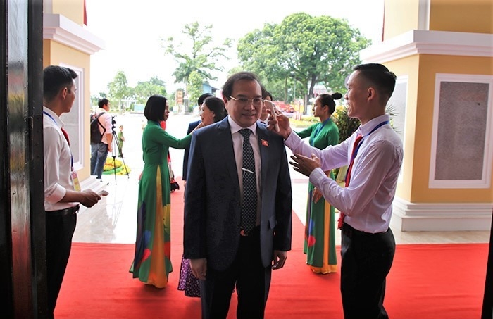 [Photo] Ngày làm việc thứ nhất Đại hội đại biểu Đảng bộ tỉnh Thái Nguyên lần thứ XX, nhiệm kỳ 2020   2025