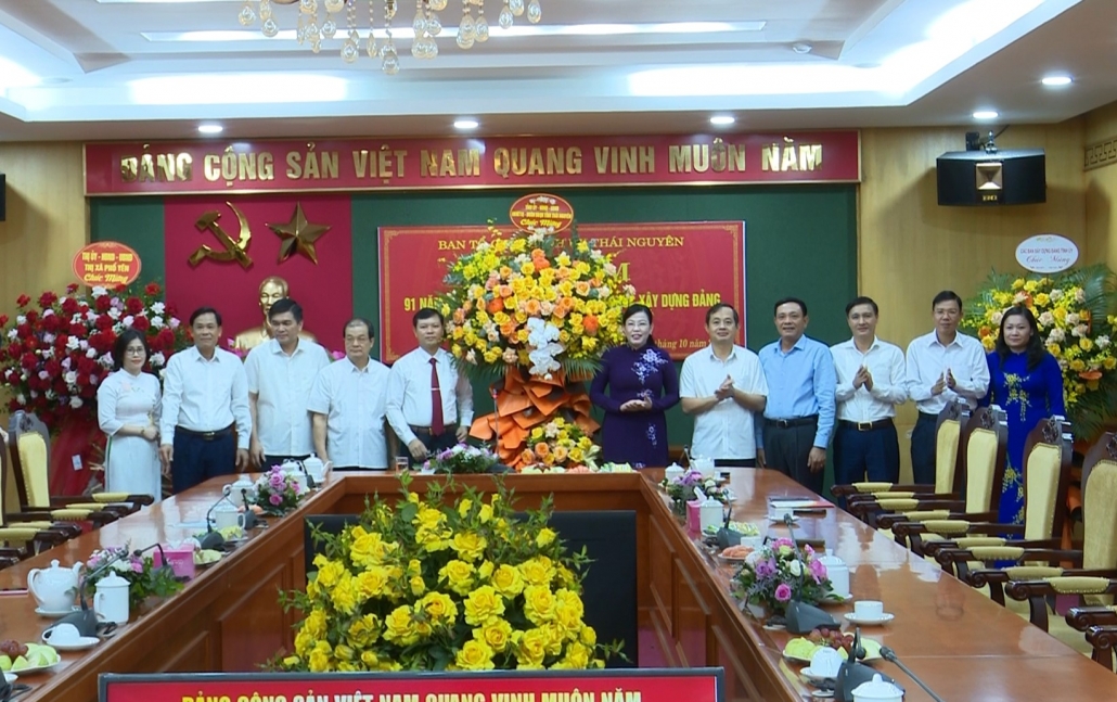 Kỷ niệm 91 năm Ngày truyền thống ngành Tổ chức xây dựng Đảng Kỷ niệm 91 năm Ngày truyền thống ngành Tổ chức xây dựng Đảng