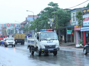 Phổ Yên: Ra quân tuyên truyền Ngày Pháp luật Việt Nam