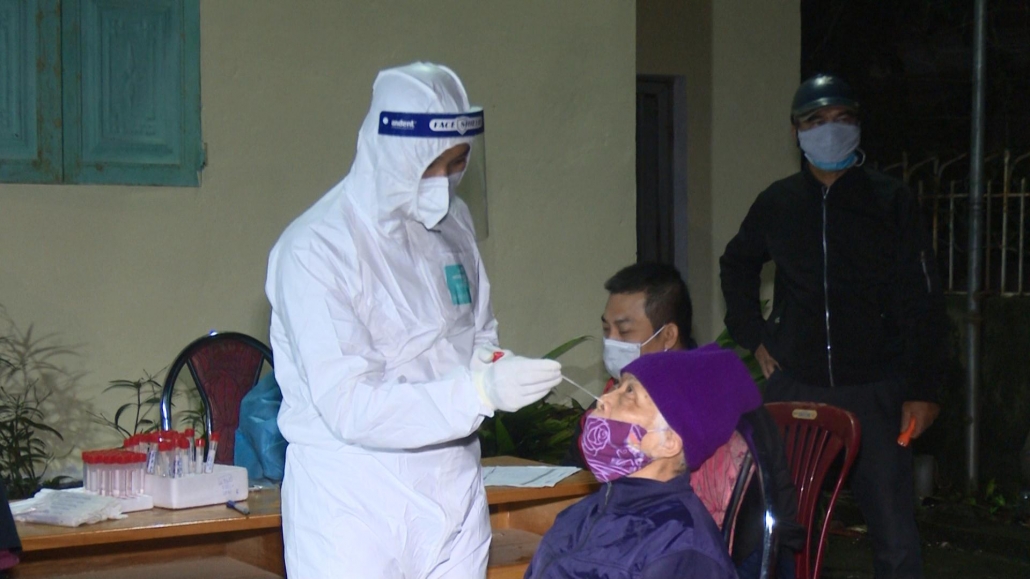 Tăng cường kiểm soát, lấy mẫu xét nghiệm để phòng, chống dịch COVID-19 Tăng cường kiểm soát, lấy mẫu xét nghiệm để phòng, chống dịch COVID-19