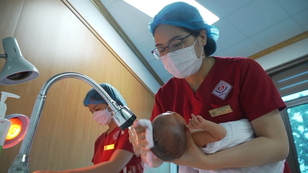 Điều dưỡng - nghề thầm lặng Điều dưỡng - nghề thầm lặng