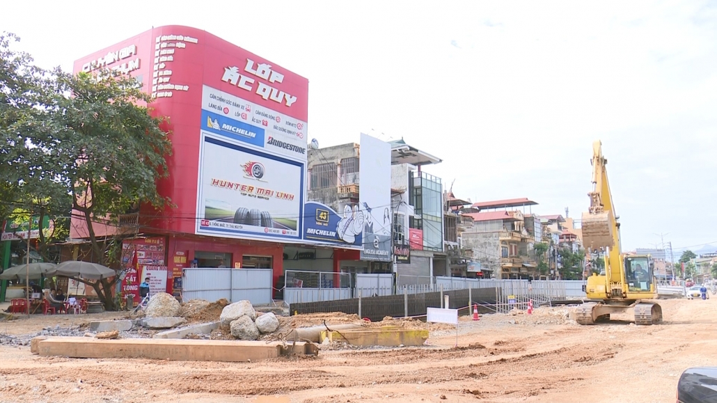 Khắc phục khó khăn trong sản xuất, kinh doanh do ảnh hưởng từ công trình đang thi công - đã ps cam 25.11 Khắc phục khó khăn trong sản xuất, kinh doanh do ảnh hưởng từ công trình đang thi công - đã ps cam 25.11