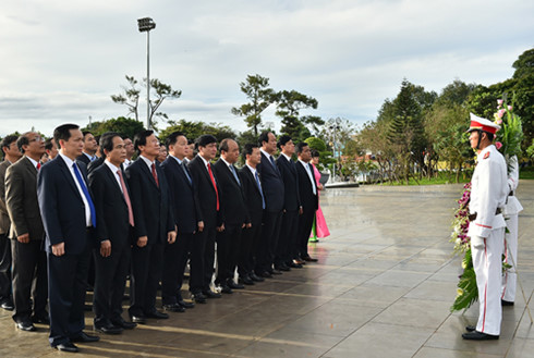 thu tuong chinh quyen gia lai phai ba cung voi nha dau tu