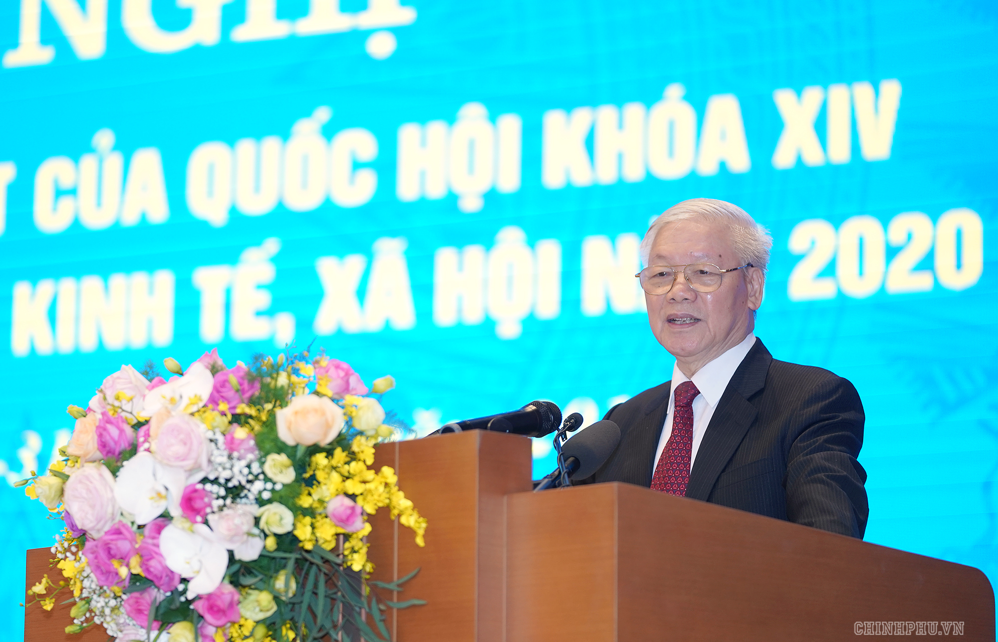 chan chinh loai bo tu tuong ban lui trong dau tranh phong chong tham nhung