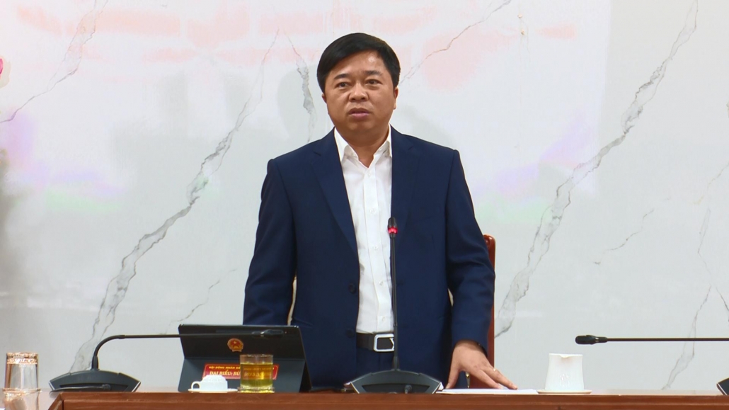 [Photo] Tập trung thảo luận, cho ý kiến vào các báo cáo, tờ trình, dự thảo nghị quyết trình tại Kỳ họp