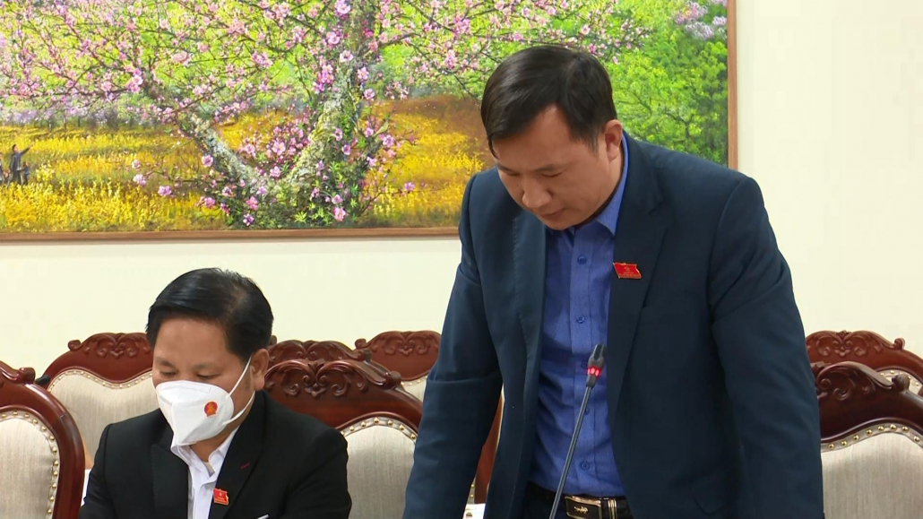 [Photo] Tập trung thảo luận, cho ý kiến vào các báo cáo, tờ trình, dự thảo nghị quyết trình tại Kỳ họp