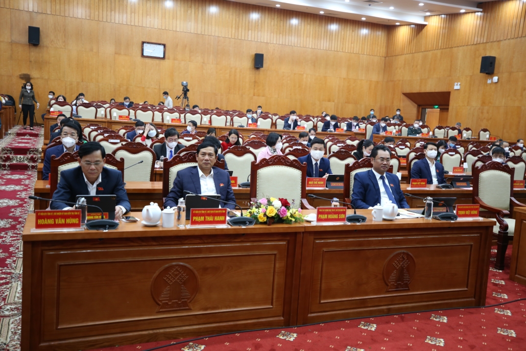 [Photo] Giải trình, làm rõ về các nội dung trình Kỳ họp thứ tư, HĐND tỉnh khóa XIV