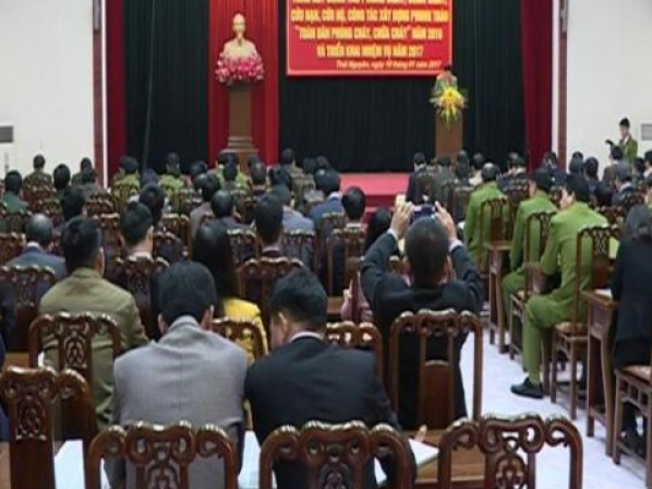 Cảnh sát Phòng cháy chữa cháy tỉnh Thái Nguyên triển khai nhiệm vụ năm 2017.