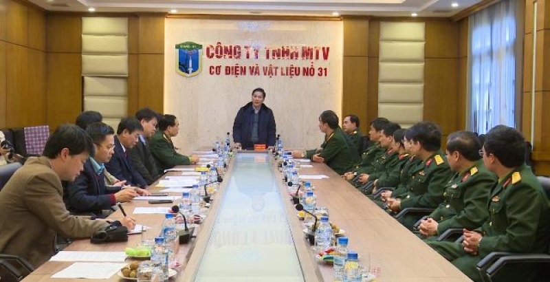 lanh dao tinh kiem tra tinh hinh san xuat dau nam